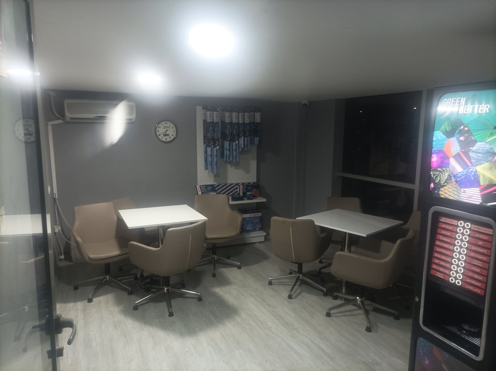 Günal Otomotiv Kurtköy - İç Mekan