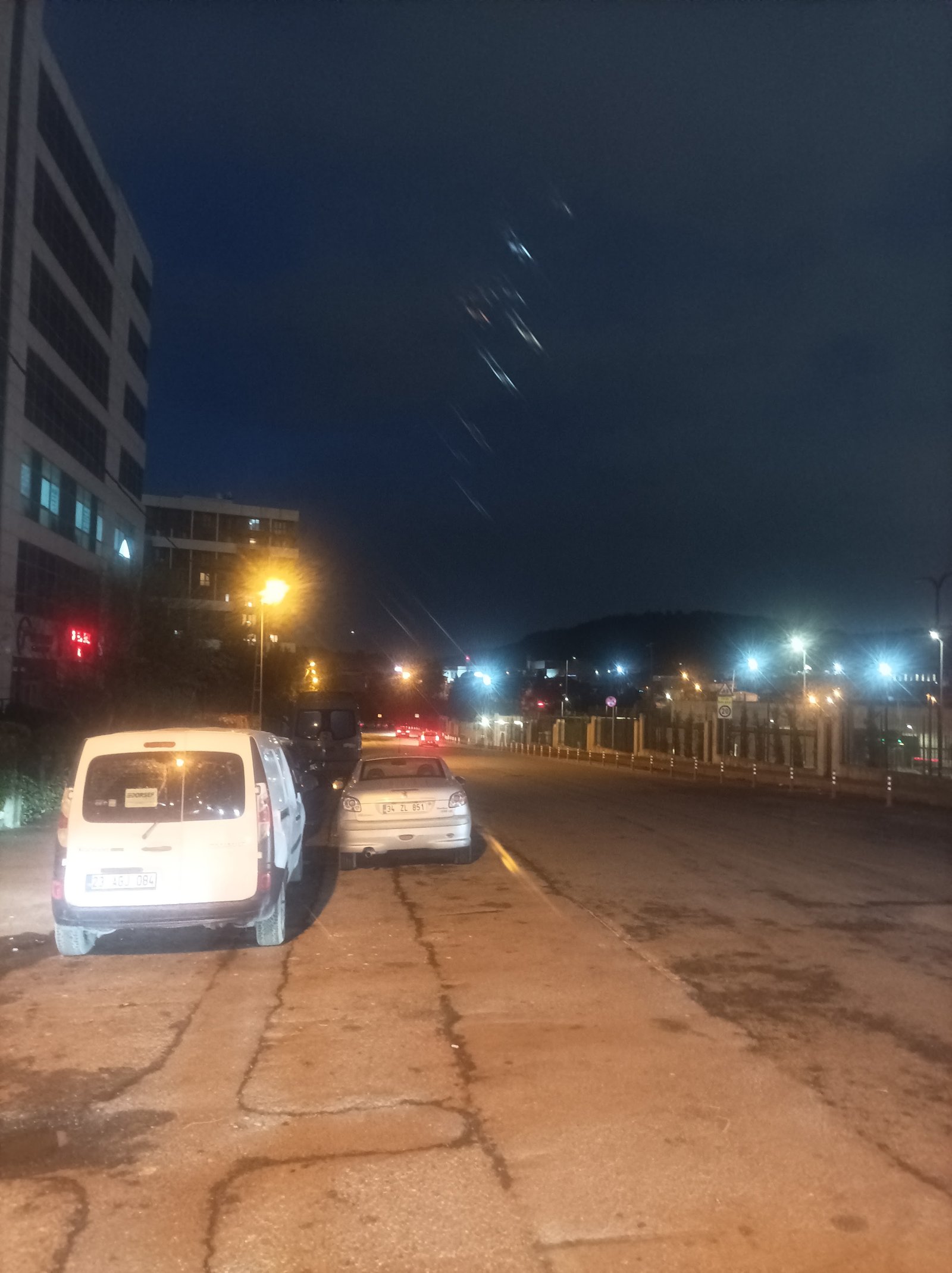 Günal Otomotiv Kurtköy - İç Mekan